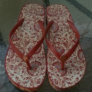TORY BURCH WEDGE SANDALS NEW
